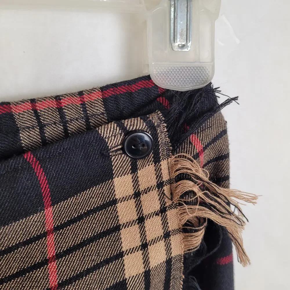 Requirements black tan plaid fringe trim true wrap skirt Size 8 Preppy Holiday